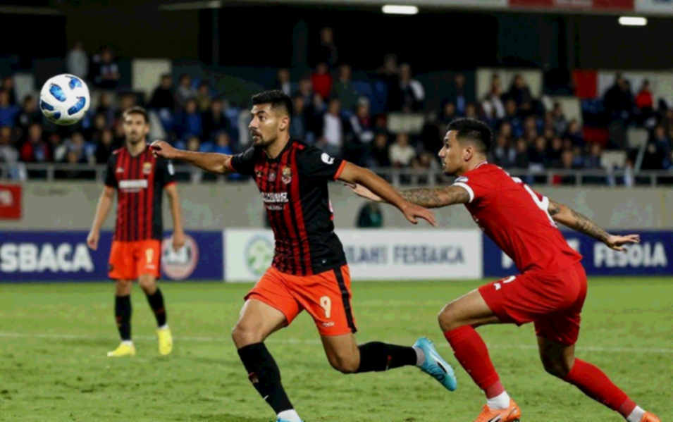 Yunus Akgün's Nine Quotes Made Headlines, but the 26 October Derby Sits Inside the Champions League Load